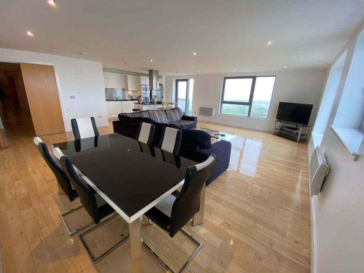 Grand Harbour Apartments Edimburgo Esterno foto